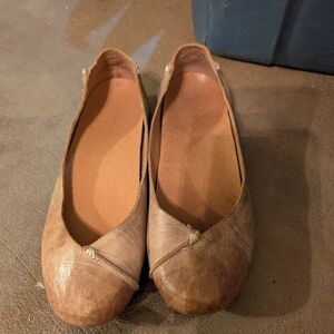 Olukai Brown Leather Flats with Rounded Toe